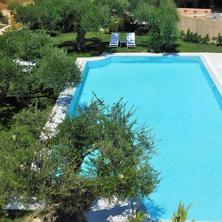 Orea Superior Kypseli